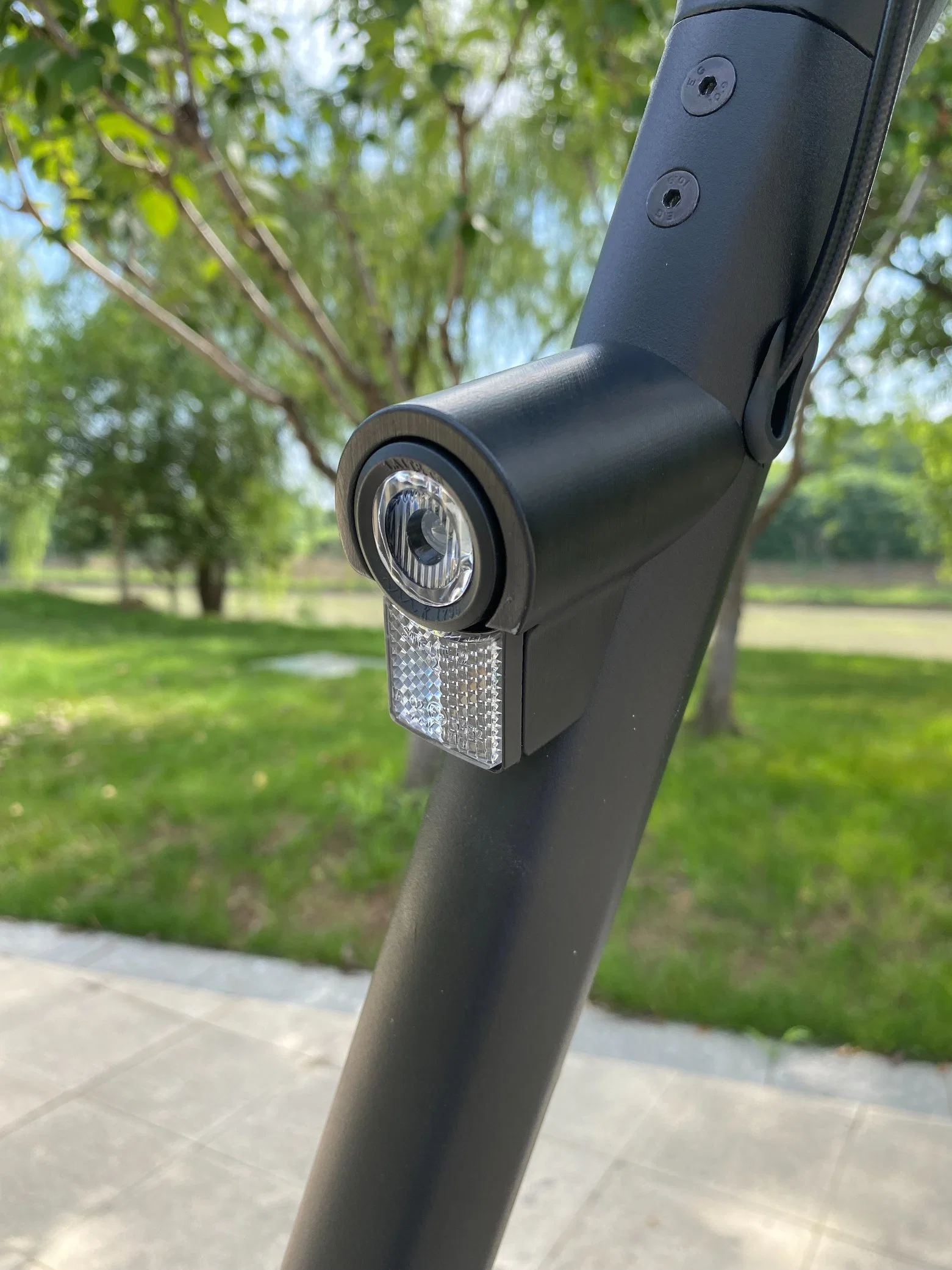 Wholesale Factory 36V 250W 7.8/10.4ah Electric Scooter